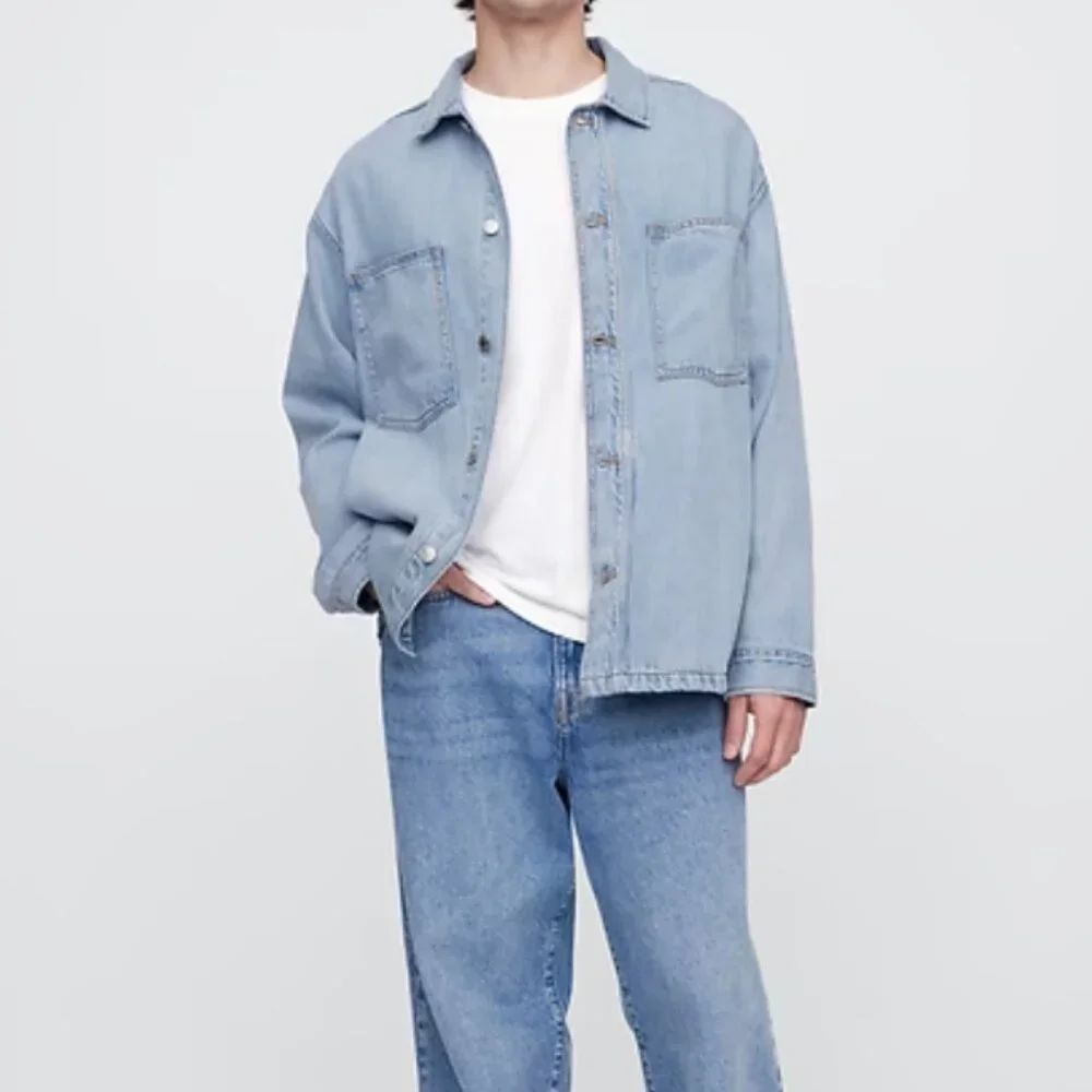 GAP Oversized SuperSoft Utility Shirt Jacket, Light Wash, Medium, NWT